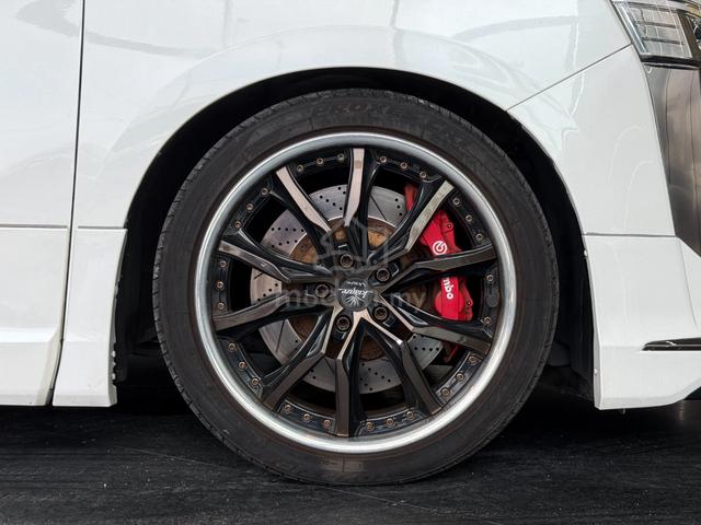 2018 Toyota VELLFIRE 2.5 ZG 20“INCH BREMBO 6POT - 4