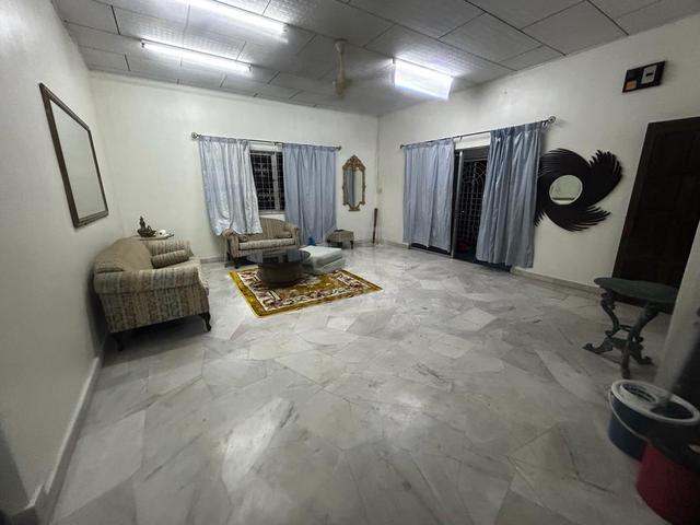 Rumah Muslim Untuk Disewa 2
