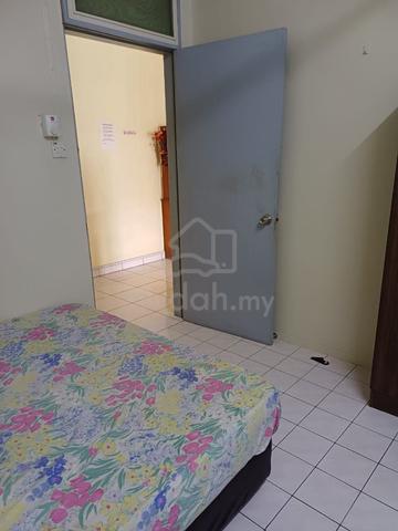 Newly renovated rooms for rent near Foh Sang in Luyang 1