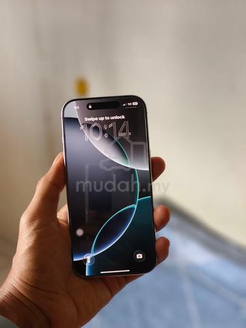 iphone 16 pro 128GB white titanium - photo 2 of 6