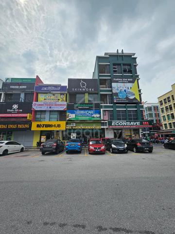 3 storey shophouse @ Rimba Jaya 1