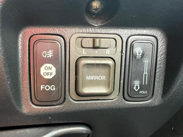 1998 Honda CIVIC 1.6 VTi (A) - 5