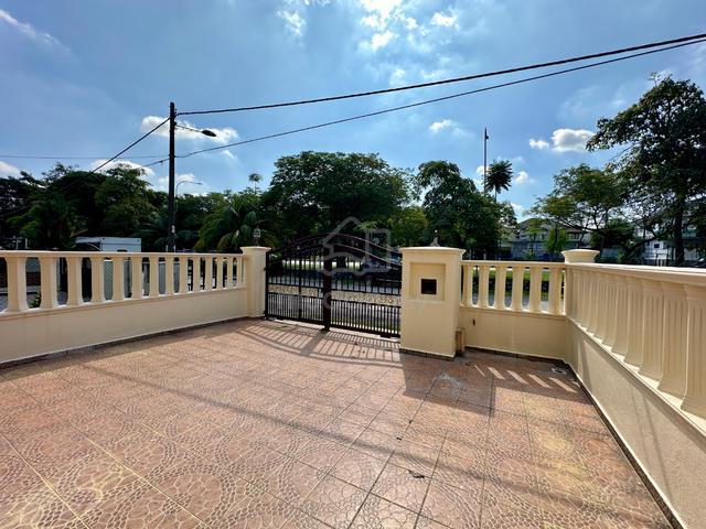 Facing Open Double Storey Terrace @ USJ 3 Subang Jaya 4