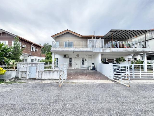 2 Storey Semi D Taman Desiran Bayu Puchong 1