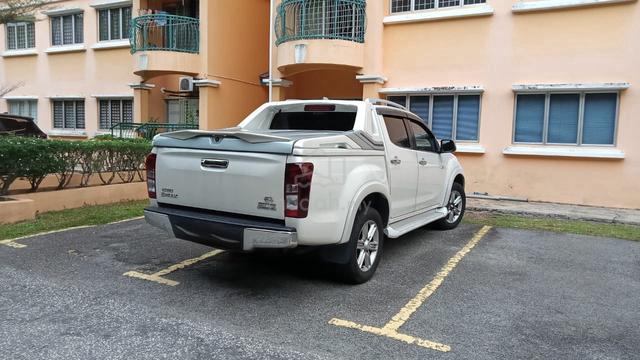 2017 Isuzu D-MAX 2.5 Z PRESTIGE 4X4 FACELIFT (A) - 2