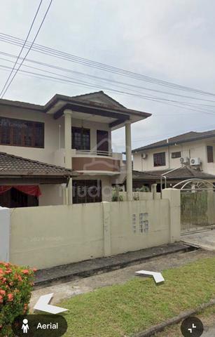 Opposite GALACITY TOWN AREA, huge house for rent easy going to work 1