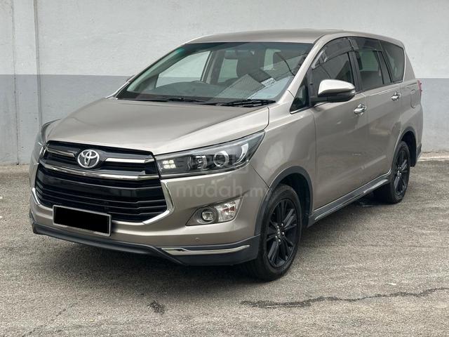 Toyota INNOVA 2.0 X (A) - 2