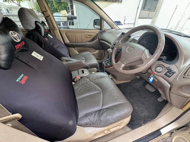 1998 Toyota Harrier 2.2 - 4 Speed (A) - 5