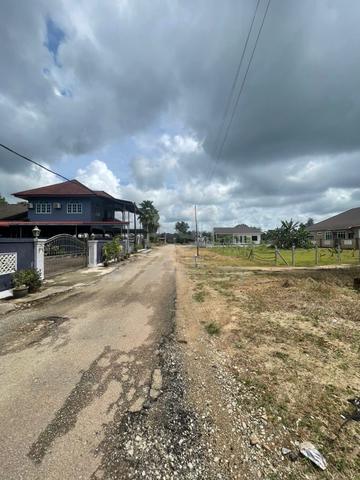 Lot Banglo PEKAN JABI ( Belakang Pasaraya Shakri ) 1