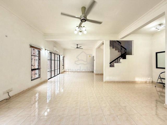 Corner Lot + Turun Harga Superlink 2.5 Storey Presint 16, Putrajaya 1