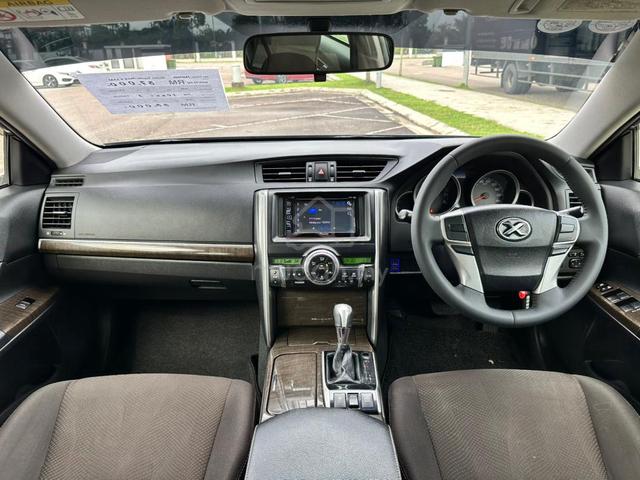 2013 Toyota MARK X 2.5 250G FACELIFT (A) Full Loan - 5
