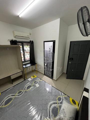 Jb Bandar Near CIQ Custom Walkable to KSL (Taman Abad) -  Room for ren 1