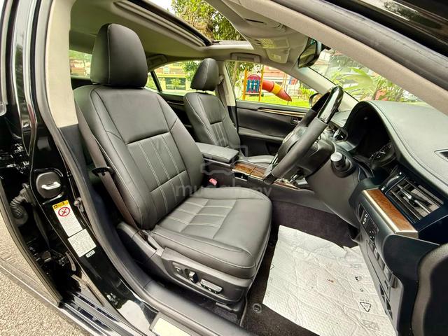ON THE ROAD 2015 Lexus ES250 2.5 LUXURY (A) - 5