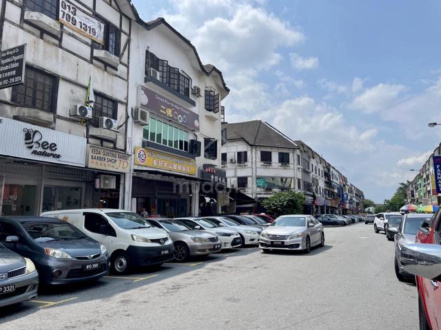 Ground Floor Shop For Rent @ Bandar Sungai Long 1
