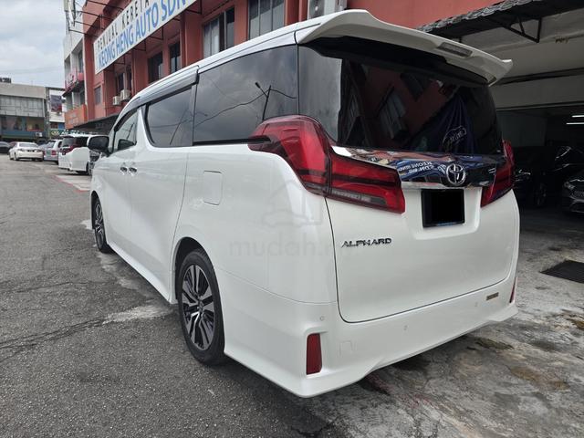 Toyota ALPHARD 2.5 SC Pilot Sunrof Bsm Dim 2yWrnty - 4