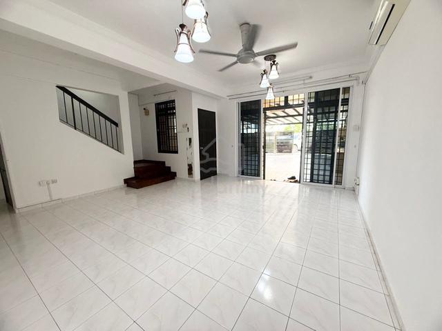 Bilik Sewa Permas Jaya 1