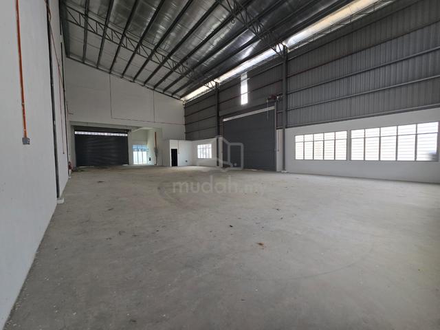 1.5 Storey Semi-D Light Industry Taman Waja Near BKE LUNAS TOLL PLAZA 1