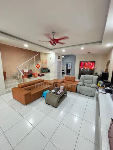 Jalan Nusa Idaman 8 Taman Nusa Idaman Double Storey terrace House For 1