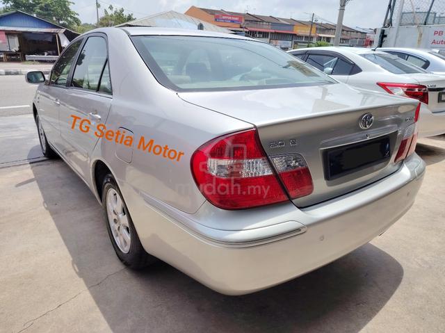 2002 Toyota CAMRY 2.0 E (A) - 4