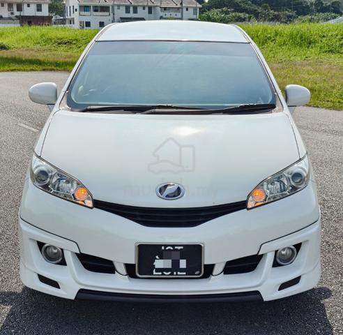 2011 Toyota WISH 1.8 S (A) / PUSH START - 4