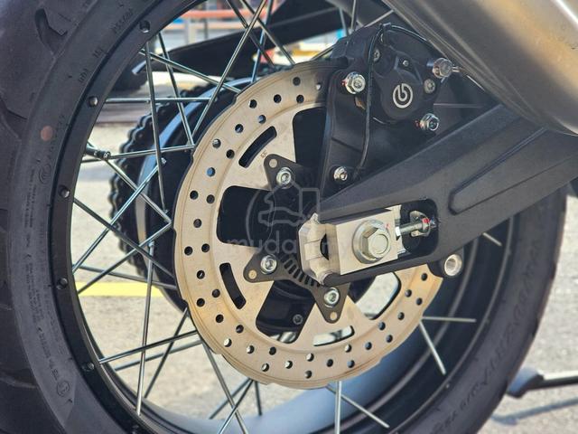 MOTOMORINI XCAPE 1200 ( 87-Degree V-Twin Engine ) - photo 25 of 26