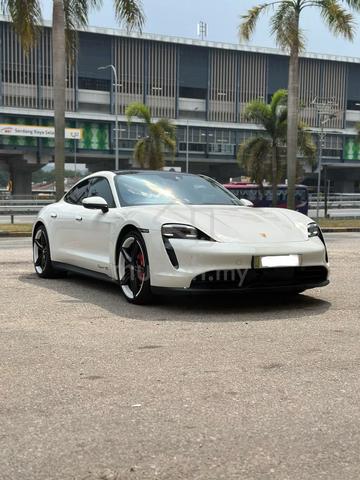 2022 Porsche TAYCAN 4S Performance (UK) - 1
