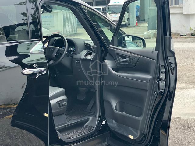 2025 Toyota Alphard Z 10 Years Warranty - 3