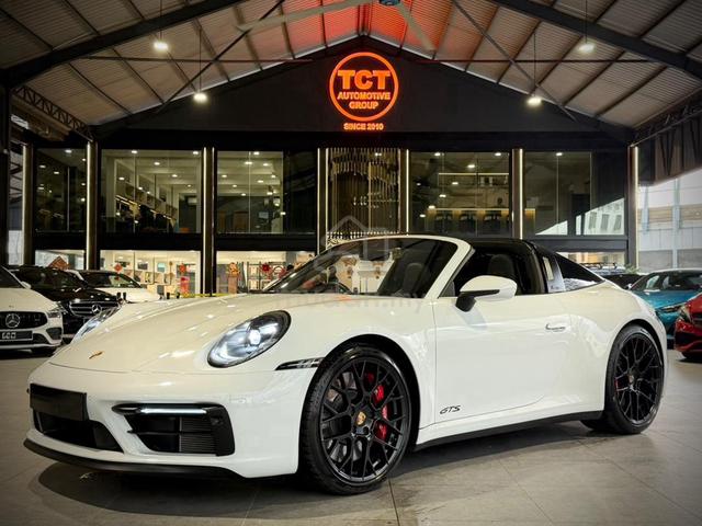 2022 Porsche 911 3.0 TARGA 4 GTS 6K-MIL BOSE PDLS - 1