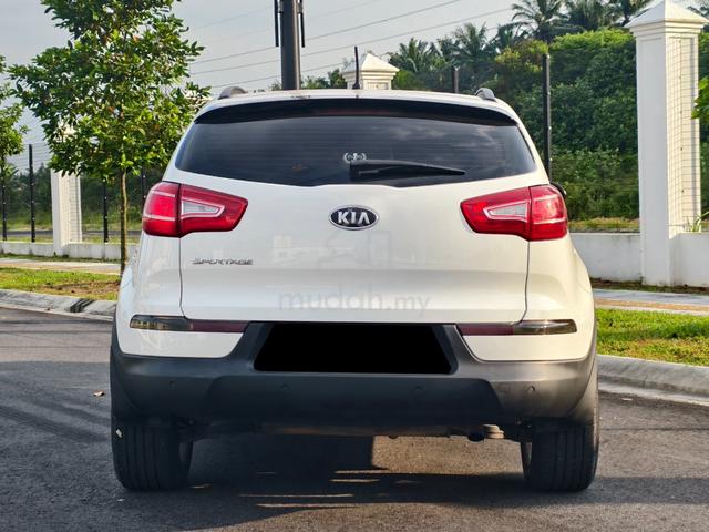 {2011} Kia SPORTAGE 2.0 (A) Sunroof Car King SUV - 3