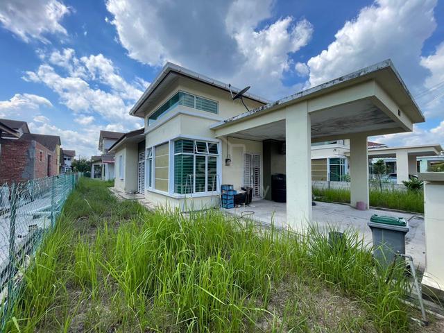 NON BUMI 4500 SQFT !! 1 BUNGALOW Belimbing Setia Durian Tunggal Melaka 1