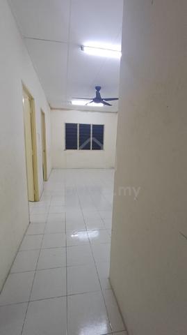 Kemuning Apartment (Taman Bunga Raya) 1