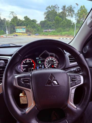 2023 Mitsubishi TRITON 2.4 VGT PREMIUM (A) - 4