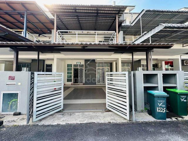 Harga Jackpot 2 1/2 Storey Fully Reno 1