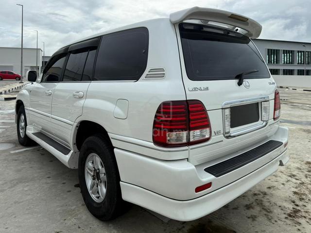 2003 Lexus LX470 4.7 Petrol 5 Speed - 3