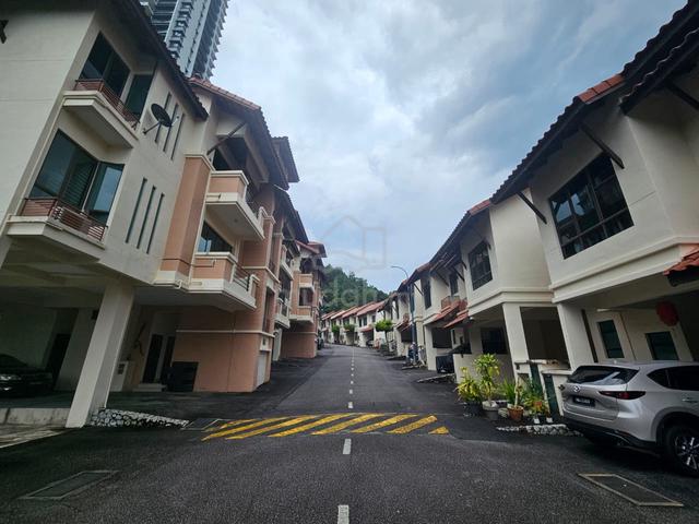 Alila Home 3 Storey Terrace House, Tanjung Bungah 1