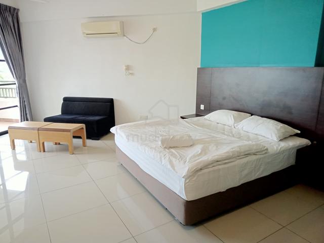 Marina Cove Resort 1