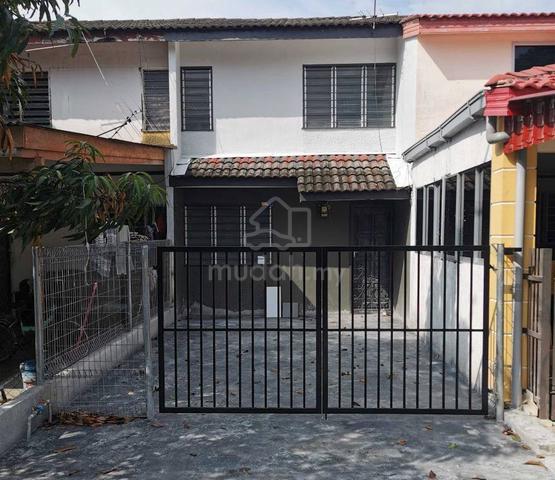 RENOVATED Double Storey Terrace Jalan Abadi Taman Malim Jaya Merdeka 1