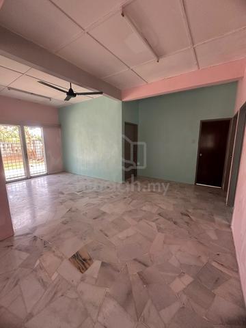 Rumah Untuk Disewa 1