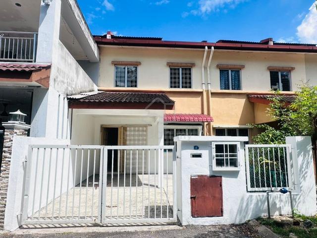 Walk to HELP College RENO 3R2B 8min to Subang Airport & Kota Damansara 1