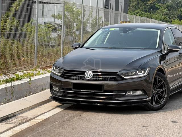 {2017} Volkswagen PASSAT 2.0 HIGHLINE P/Boot F/Lon - 5