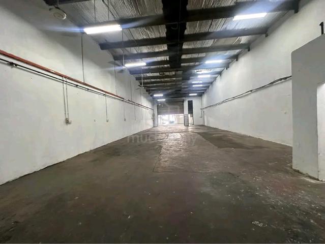 Mount Austin @ Jalan Mutiara Emas 1-Storey Link Factory for Rent 1