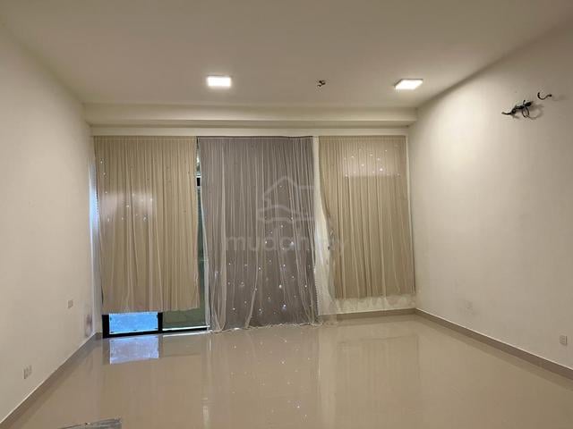 Corner Town Villa@ The Park, Bukit Serdang, Freehold, Super Cheap 1