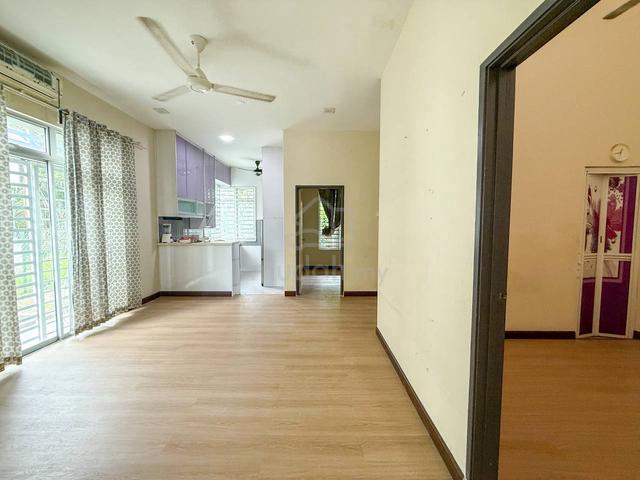 Semi D + 35'x74' + Partial Furnish di Jalan Puyuh, Jenjarom 1