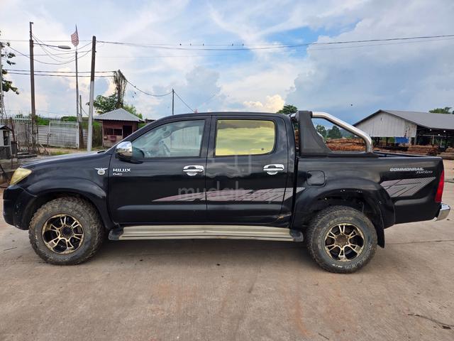 2011 Toyota HILUX 2.5 STD (M) - 3