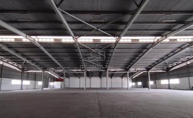 Detached Factory Warehouse bu 52000sf with CF North Port for rent 1