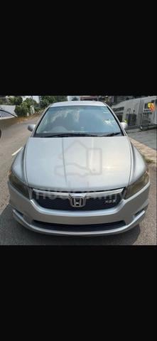 Honda stream 2.0 DBA-RN8 - 1