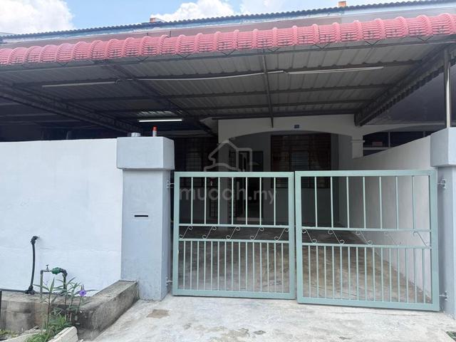 2-storey Terraced House For Rent 1