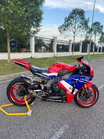 cbr1000rr untuk dijual
