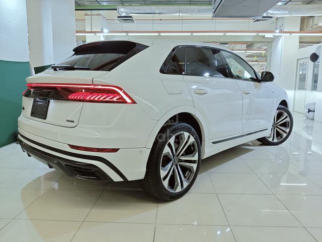 2022 Audi Q8 3.0 TFSI QUATTRO S LINE 5YRS WARRANTY - 2