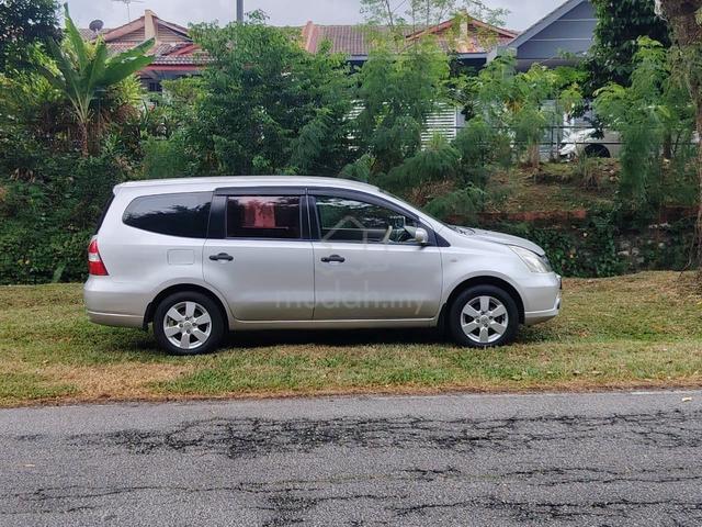 2008 Nissan GRAND LIVINA 1.6 PREMIUM/LUXURY (M) - 4